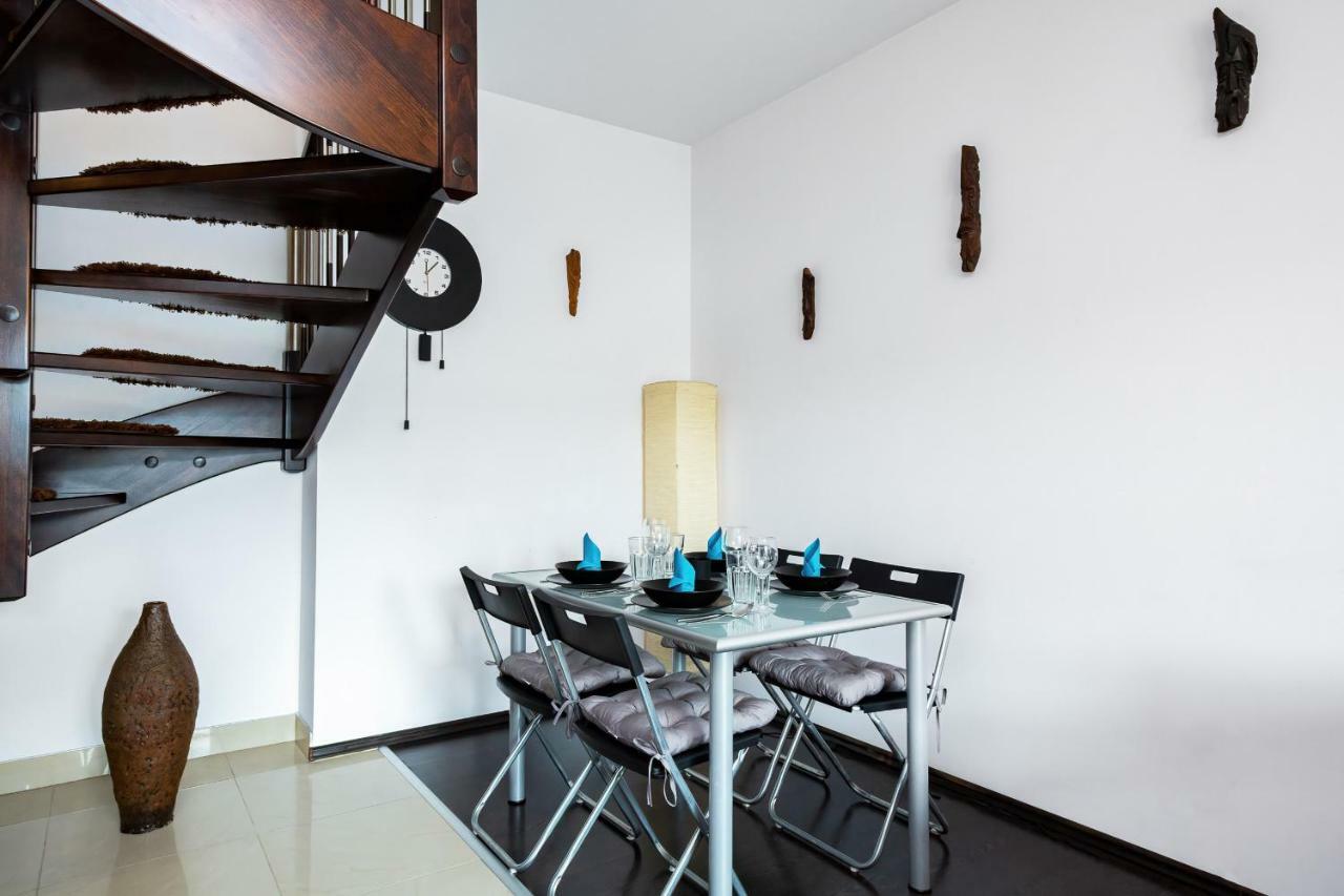 Apartments Wroclaw Manganowa By Noclegi Renters Esterno foto